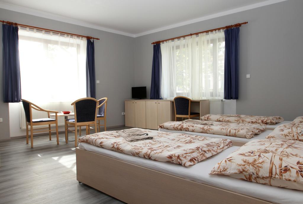 Penzion Marketa Chrudim Dış mekan fotoğraf